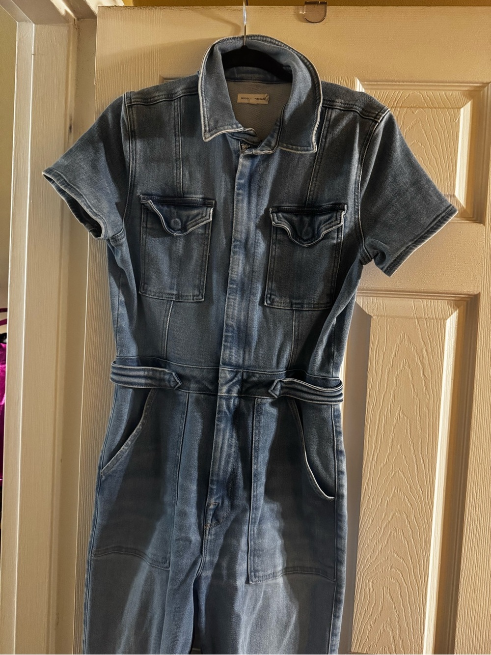 Good American Short Sleeve Denim jumpsuit - Light Blue